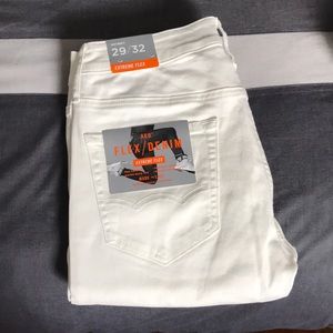 American Eagle extreme flex White Jeans